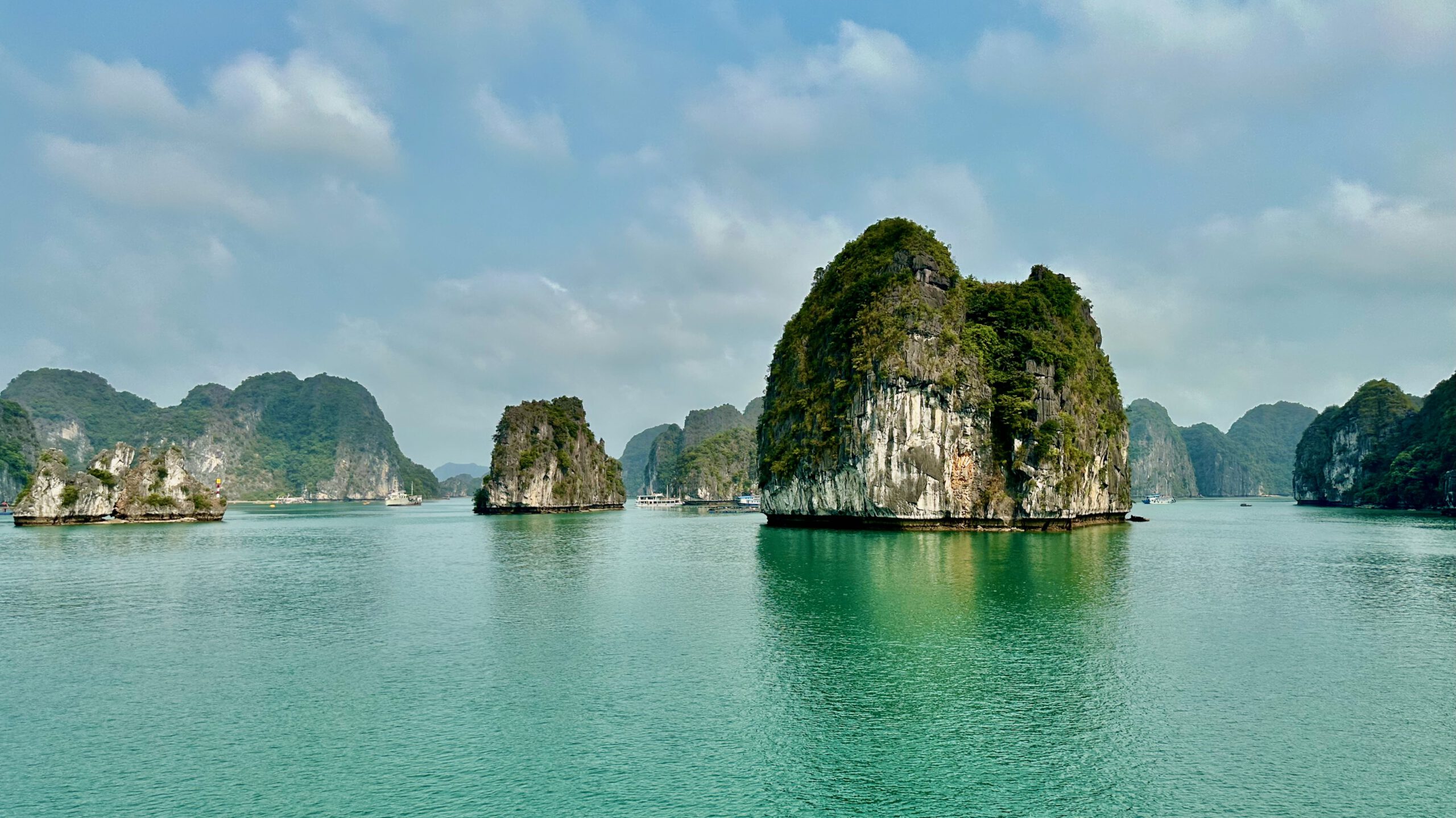 Halong-Bucht-Vietnam-16-9